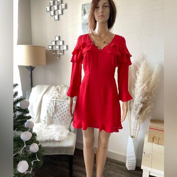 Red Mini Ruffled Dress Size 0 New - Picture 1 of 7